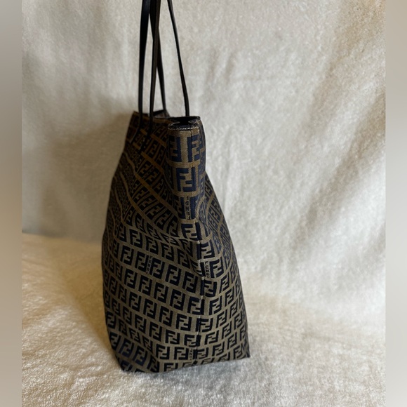 Fendi Zucchino Canvas Navy blue/gray color tote bag with dust bag… - Picture 4 of 16